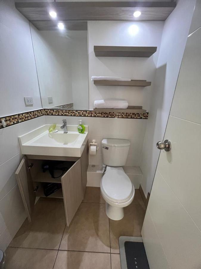 Homestay Privada Habbey Road En Dpto Compartido.